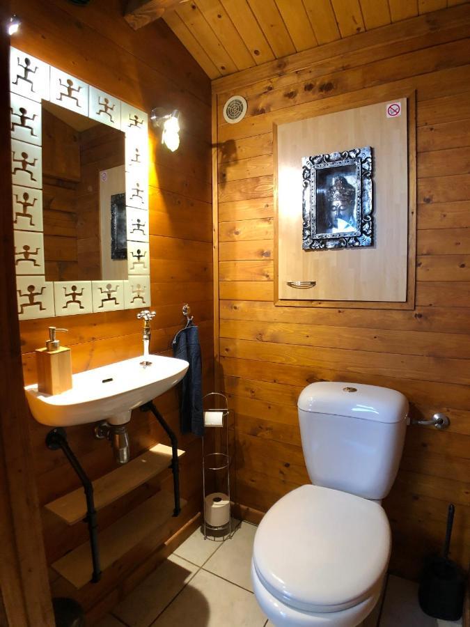 Au Chalet D'Isa Havelange Eksteriør billede